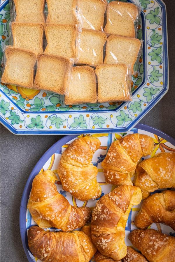 Le Cinque Stanze Palermo Room&Breakfast Ngoại thất bức ảnh
